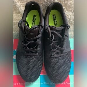 Skechers Gogo Max Women's Sz 10 Max Cushioning Athletic Low Top Sneakers Shoes